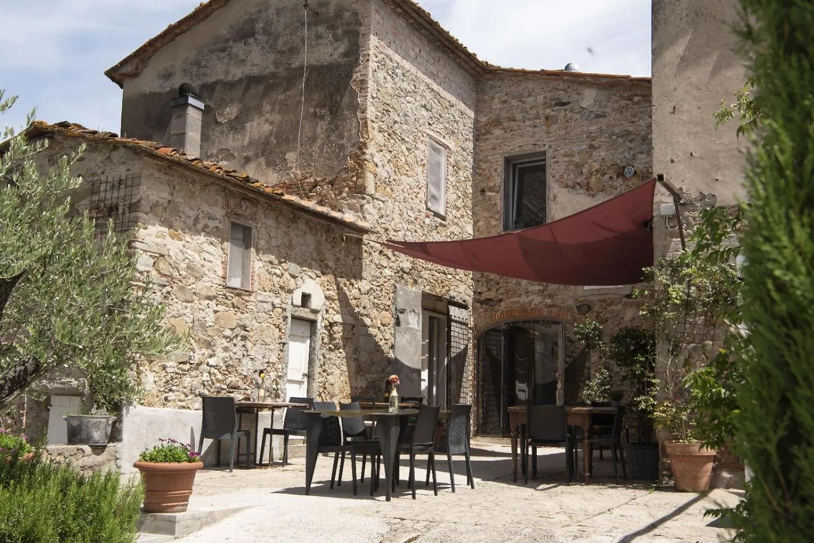 Societa Agricola Scerba Srl Villa Montemagno  Farm stay Montemagno (Pistoia)
